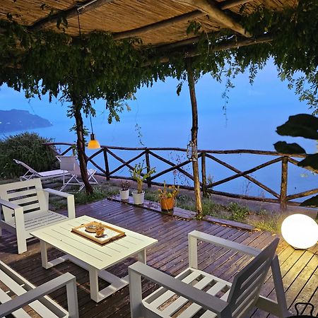 Casa Bianca Amore أمالفي الغرفة الصورة